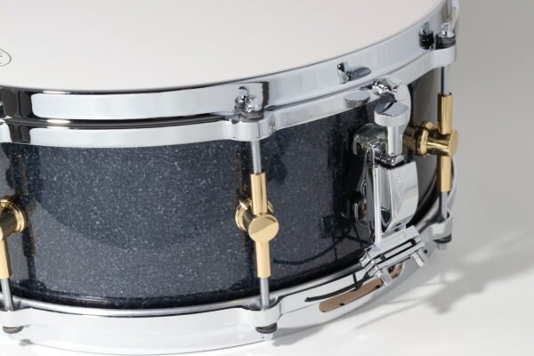 Canopus 'The Maple' 8ply Snare Drum 14x5.5 Black Sparkle - Image 4