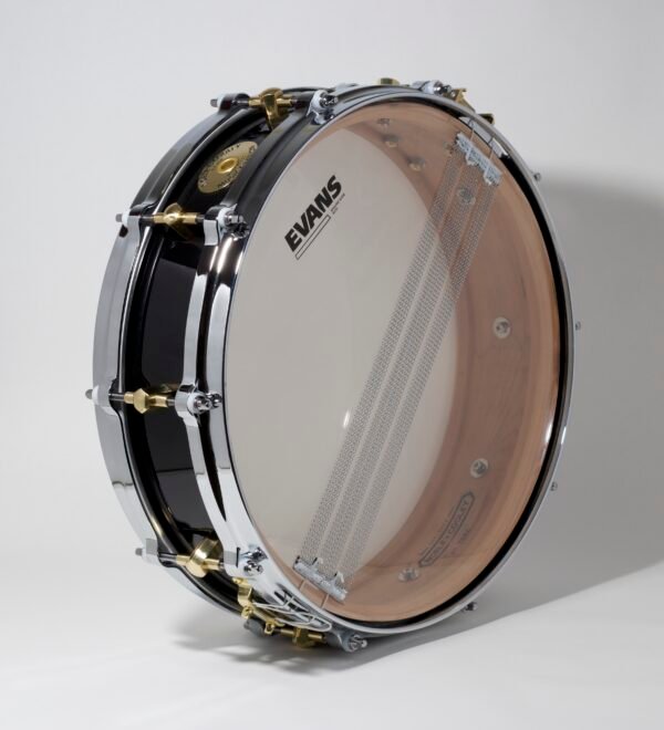 Noble & Cooley Solid Shell Classic Maple "The Phil Collins" Snare Drum 14X3.875 Piano Black Gloss - Image 4