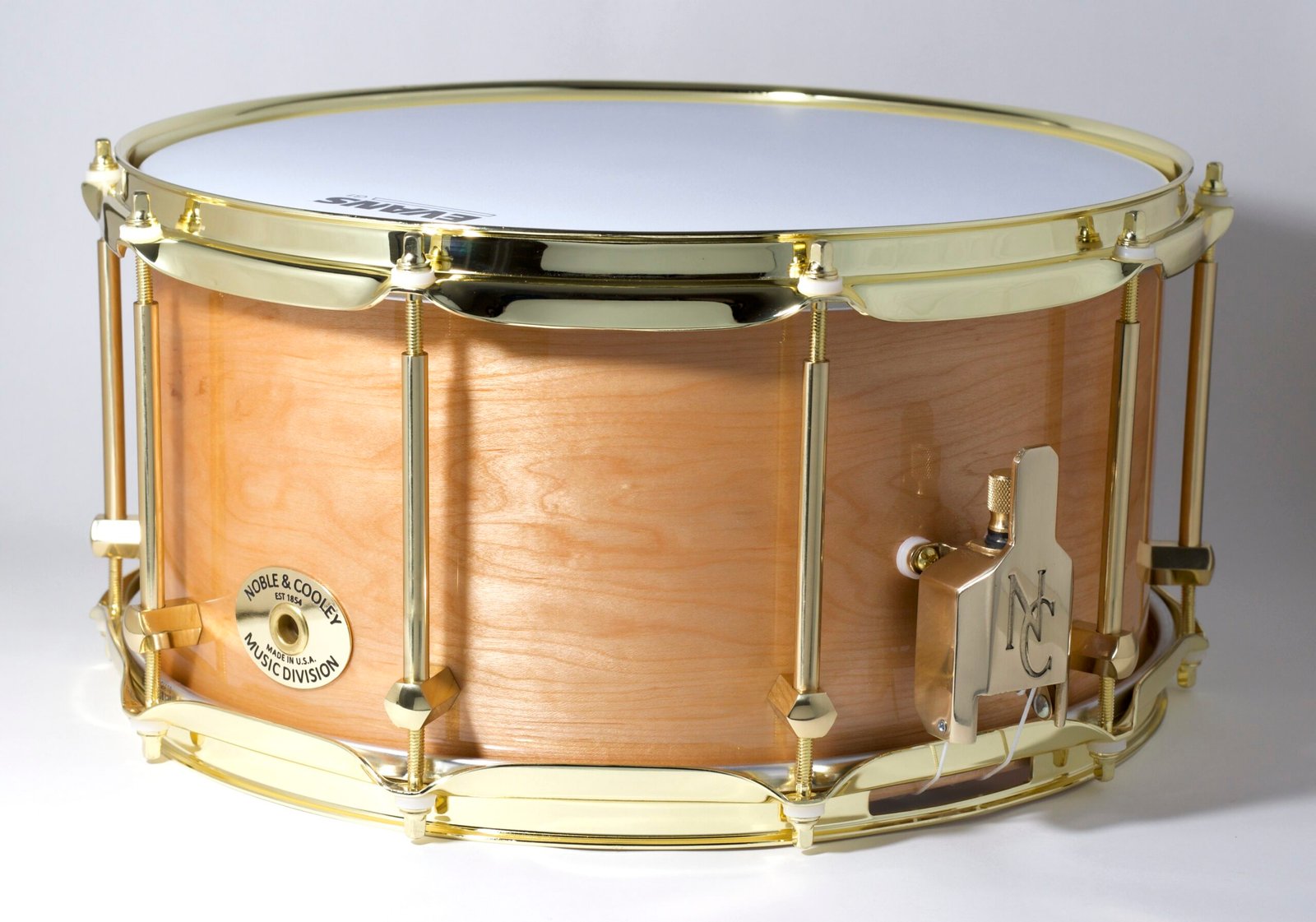 Noble & Cooley Solid Shell Classic Maple Snare Drum 14x7  Natural High Gloss - Image 3