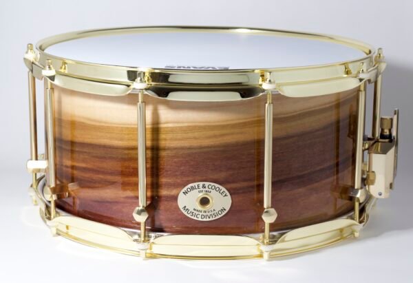 Noble & Cooley Solid Shell Classic Tulip Snare Drum 14x7 Natural High Gloss