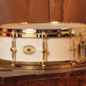 Noble & Cooley Solid Shell Classic Maple Snare Drum 14X5 Antique White Gloss